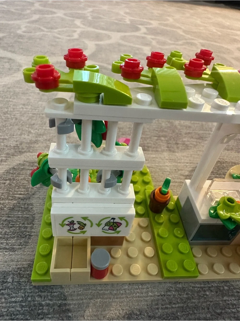 LEGO Friends Heartlake City Organic Café 41444